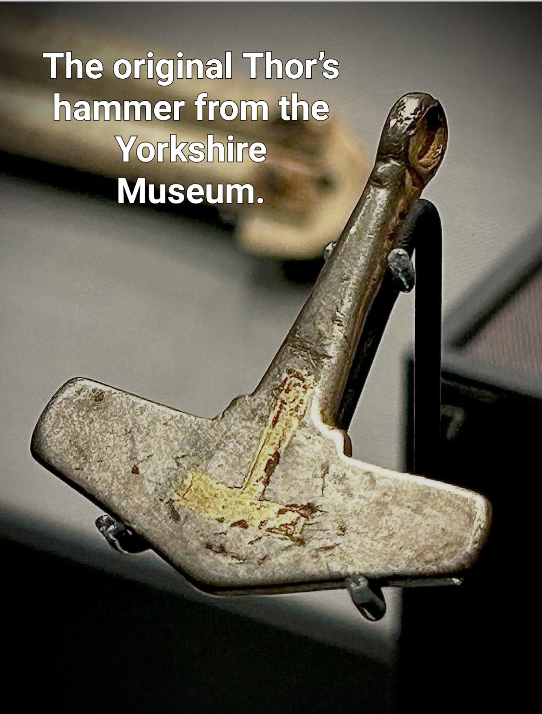 Yachur Titanium Mjolnir Pendant – Silver Inlay Thor’s Hammer Necklace – Viking Norse Jewelry