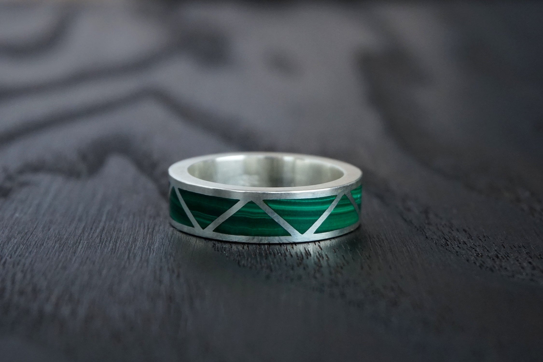 Malachite Cloisonné Sterling Silver Band Ring