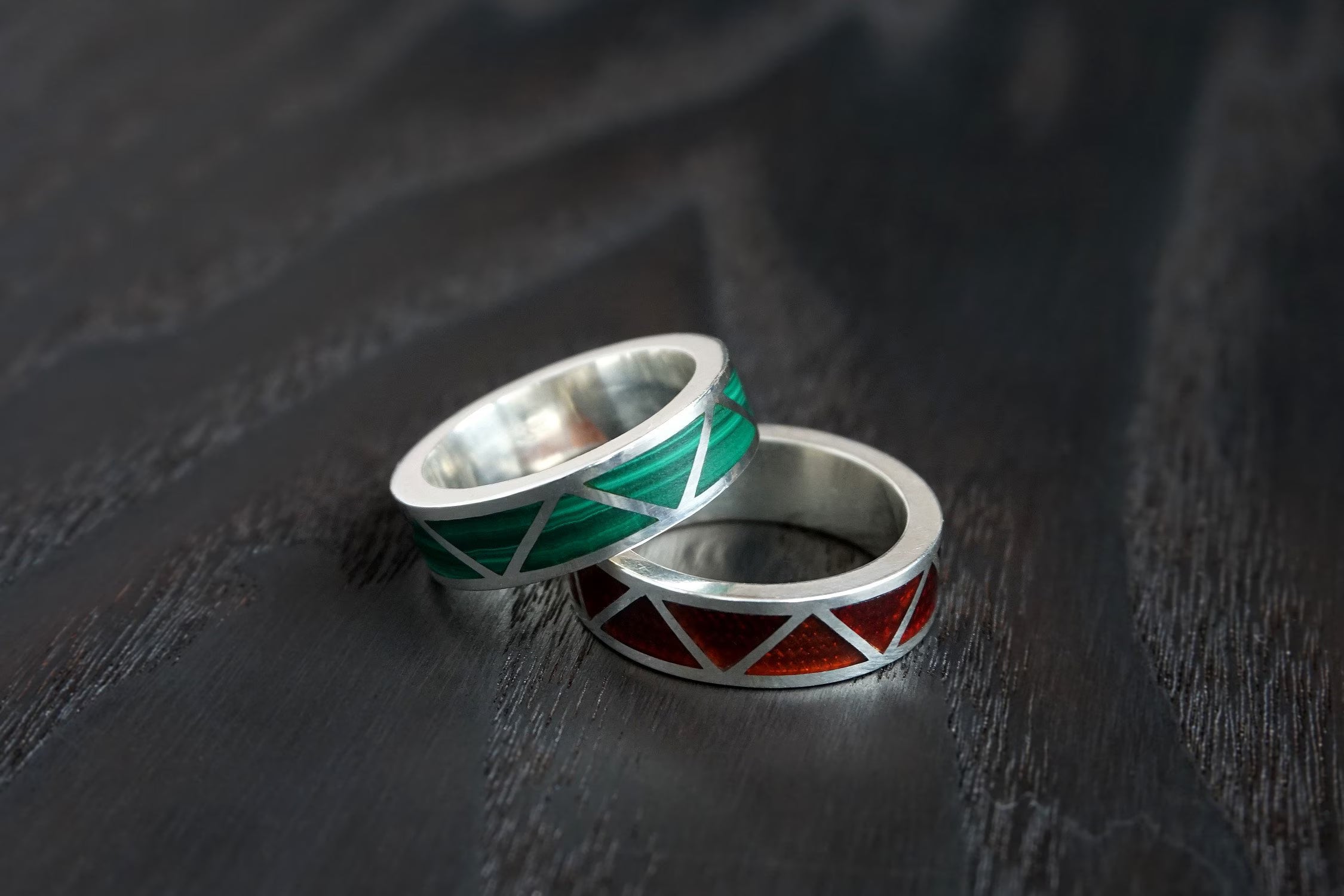 Malachite Cloisonné Sterling Silver Band Ring