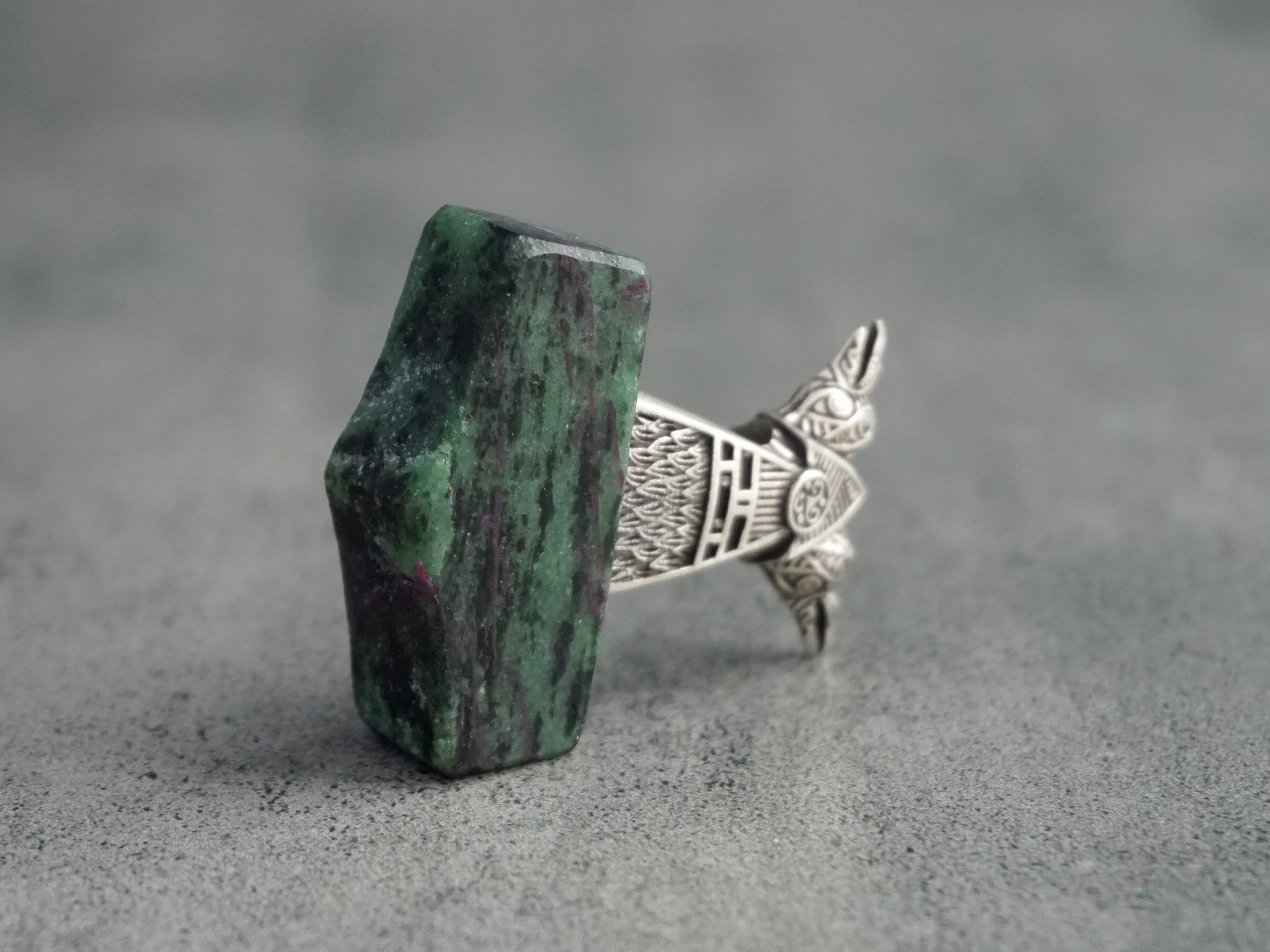 Raven Mjolnir with Ruby in Zoisite